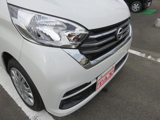 S ・ナビ・CD・DVD・Bluetooth・リアカメラ・保証書(10枚目)