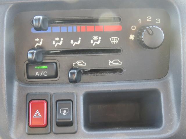 サンバーバン トランスポーター ・キーレス・タイミングベルト交換・パワーウィンドー(28枚目)