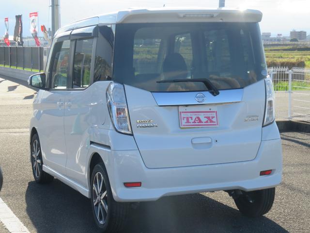 デイズルークス ハイウェイスター Gターボ 禁煙・フルセグTVナビ・CD・DVD・Bluetooth・全方位モニター・ETC・前ドラレコ・両側電動スライドドア(8枚目)