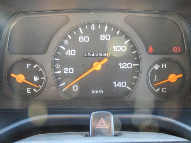 サンバートラック ＴＢ　ＣＤ・５ＭＴ・４ＷＤ・エアコン・パワステ付き（26枚目）