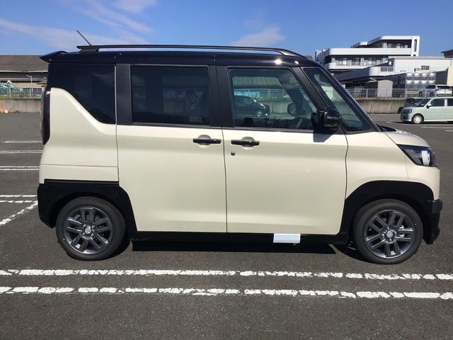 デリカミニ Ｇ　プレミアム　純正ディスプレイオーディオ・全方位カメラ・両側スライドドア・前ドラレコ・ボディコーティング・フロアマット・ナンバーフレーム（4枚目）