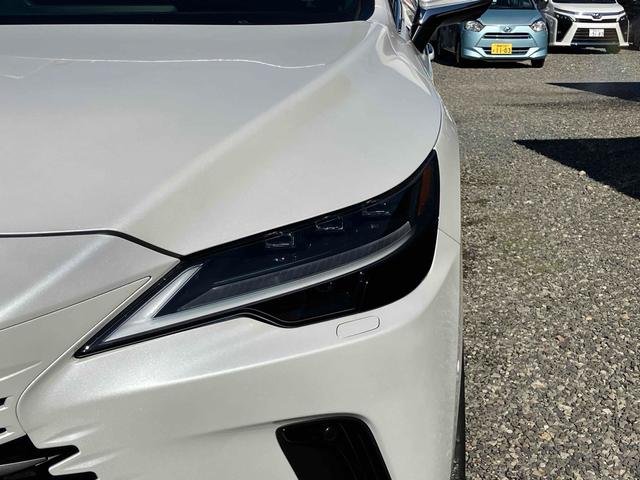 ＲＸ ＲＸ３５０ｈ　バージョンＬ　全周囲カメラ　クリアランスソナー　オートクルーズコントロール　レーンアシスト　パワーシート　パークアシスト　衝突被害軽減システム　サンルーフ　ナビ　ＴＶ　オートマチックハイビーム　オートライト（25枚目）