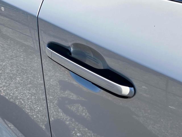 ＲＸ ＲＸ３５０ｈ　バージョンＬ　全周囲カメラ　クリアランスソナー　オートクルーズコントロール　レーンアシスト　パワーシート　パークアシスト　衝突被害軽減システム　サンルーフ　ナビ　ＴＶ　オートマチックハイビーム　オートライト（32枚目）