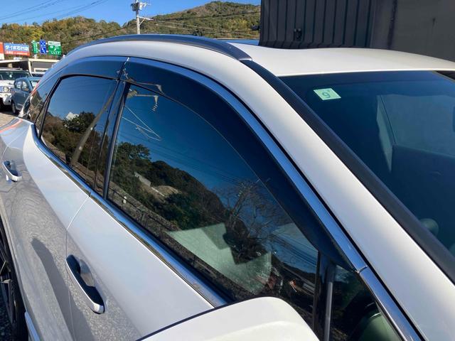 ＲＸ ＲＸ３５０ｈ　バージョンＬ　全周囲カメラ　クリアランスソナー　オートクルーズコントロール　レーンアシスト　パワーシート　パークアシスト　衝突被害軽減システム　サンルーフ　ナビ　ＴＶ　オートマチックハイビーム　オートライト（33枚目）