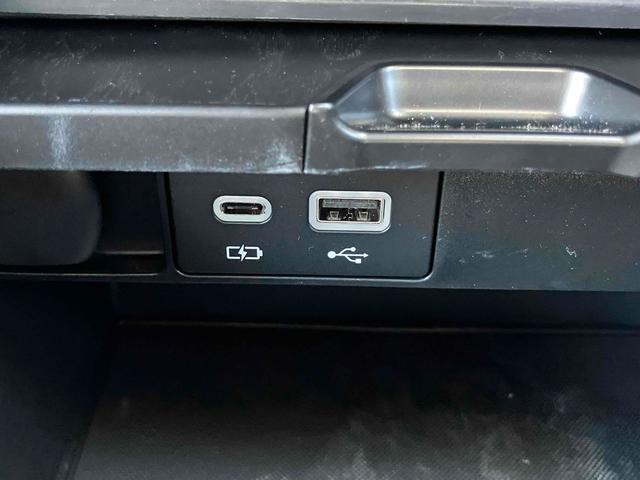 ＲＸ ＲＸ３５０ｈ　バージョンＬ　全周囲カメラ　クリアランスソナー　オートクルーズコントロール　レーンアシスト　パワーシート　パークアシスト　衝突被害軽減システム　サンルーフ　ナビ　ＴＶ　オートマチックハイビーム　オートライト（46枚目）