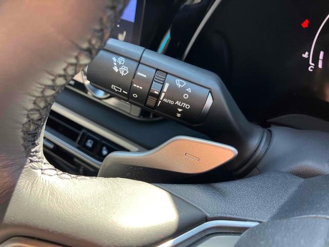 ＲＸ ＲＸ３５０ｈ　バージョンＬ　全周囲カメラ　クリアランスソナー　オートクルーズコントロール　レーンアシスト　パワーシート　パークアシスト　衝突被害軽減システム　サンルーフ　ナビ　ＴＶ　オートマチックハイビーム　オートライト（53枚目）
