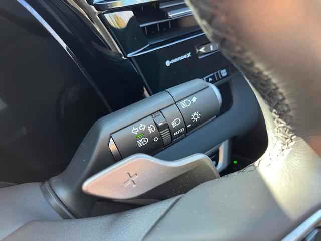 ＲＸ ＲＸ３５０ｈ　バージョンＬ　全周囲カメラ　クリアランスソナー　オートクルーズコントロール　レーンアシスト　パワーシート　パークアシスト　衝突被害軽減システム　サンルーフ　ナビ　ＴＶ　オートマチックハイビーム　オートライト（54枚目）