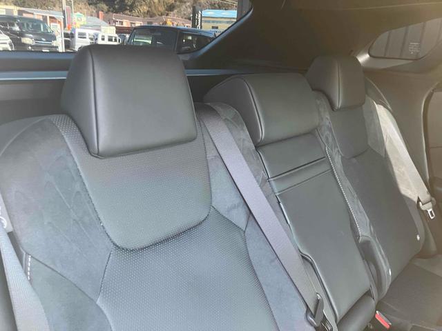 ＲＸ ＲＸ３５０ｈ　バージョンＬ　全周囲カメラ　クリアランスソナー　オートクルーズコントロール　レーンアシスト　パワーシート　パークアシスト　衝突被害軽減システム　サンルーフ　ナビ　ＴＶ　オートマチックハイビーム　オートライト（66枚目）