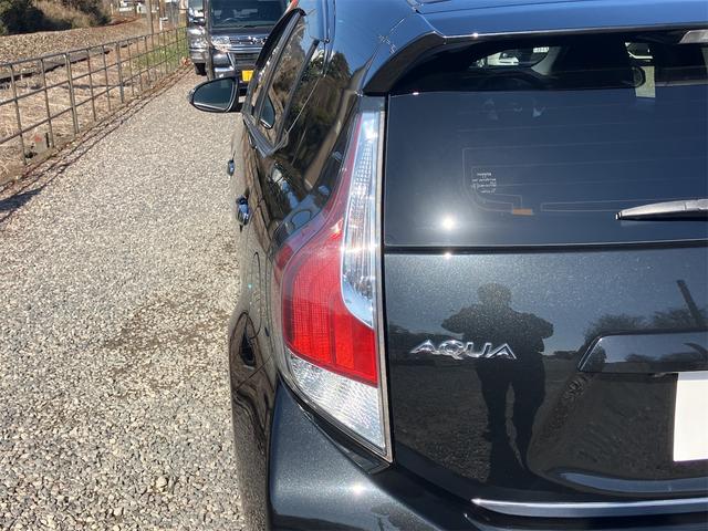 アクア Ｓ　ＥＴＣ　バックカメラ　ナビ　ＴＶ　オートライト　スマートキー　電動格納ミラー　シートヒーター　ＣＶＴ　衝突安全ボディ　ＡＢＳ　ＥＳＣ　ＣＤ　ＤＶＤ再生　Ｂｌｕｅｔｏｏｔｈ　エアコン　パワーステアリング（30枚目）