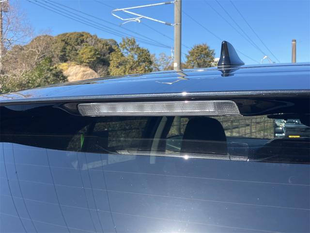 アクア Ｓ　ＥＴＣ　バックカメラ　ナビ　ＴＶ　オートライト　スマートキー　電動格納ミラー　シートヒーター　ＣＶＴ　衝突安全ボディ　ＡＢＳ　ＥＳＣ　ＣＤ　ＤＶＤ再生　Ｂｌｕｅｔｏｏｔｈ　エアコン　パワーステアリング（32枚目）