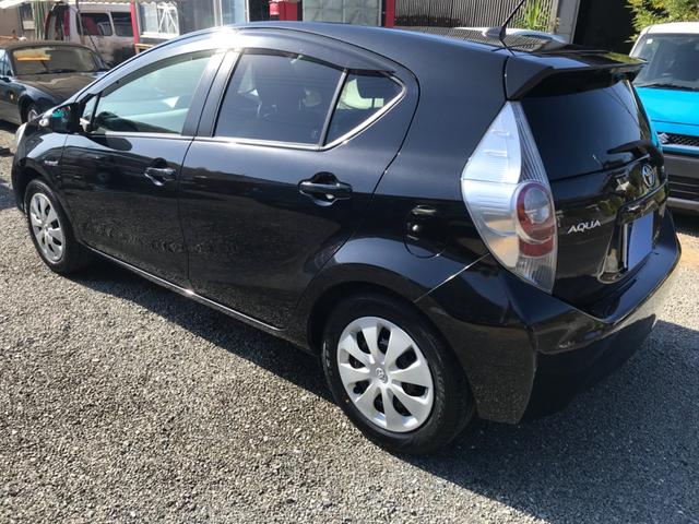 アクア Ｓ　ナビ地デジ　ＥＴＣ　電格サイドミラー　オートライト　プッシュスタート　ドラレコ前後　タイヤ交換済（7枚目）