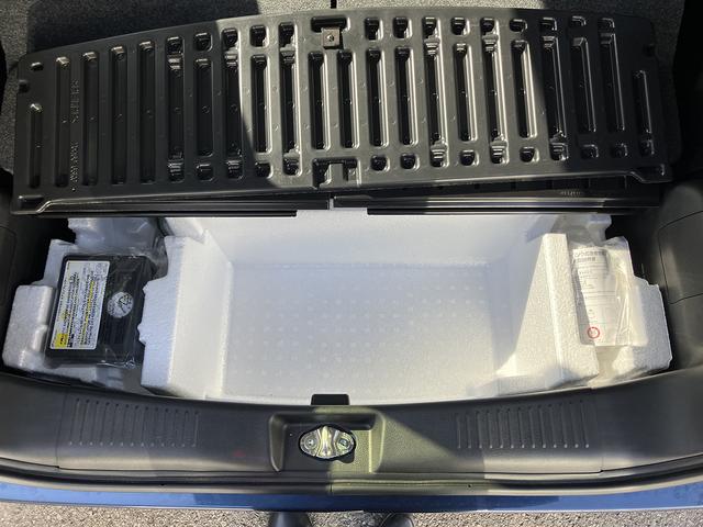 ワゴンＲスマイル ハイブリッドＳ　デュアルセンサーブレーキサポート２　マイルドハイブリッド　電動左側スライドドア　全方位ナビ　ＣＶＴ　オートエアコン　リモコンキー　キーレススタート　オートライト　オーディオスイッチ　ＡＣＣ　ＬＥＤ（19枚目）