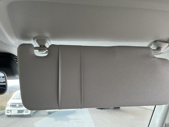 �`�P�b�g�z���_�[�t���̃T���o�C�U�[�ł��B