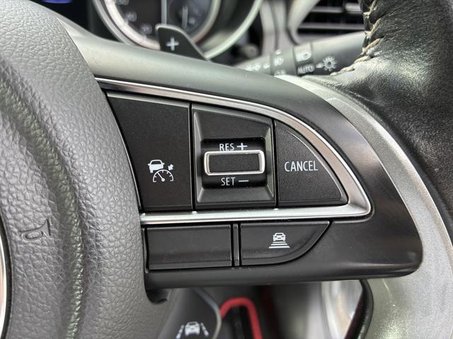 スイフト ハイブリッドＲＳ　デュアルセンサーブレーキサポート　マイルドハイブリッド　ＣＤ／ＤＶＤ　ＣＶＴ　リモコンキー　キーレススタート　オートライト　オートエアコン　オーディオスイッチ　ＡＣＣ　シートヒーター　ＥＳＰ　ＬＥＤ（25枚目）