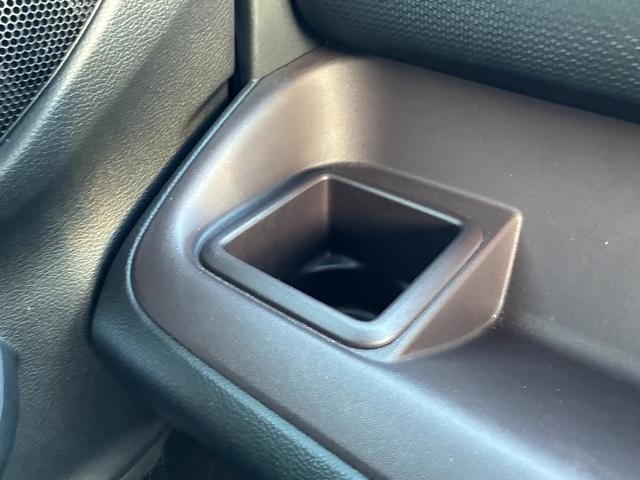 ソリオバンディット ハイブリッドＭＶ　デュアルカメラブレーキサポート　マイルドハイブリッド　両側電動スライドドア　ナビ　全方位カメラ　ＣＶＴ　オートエアコン　リモコンキー　キーレススタート　オートライト　オーディオスイッチ　ＡＣＣ　ＬＥＤ（37枚目）