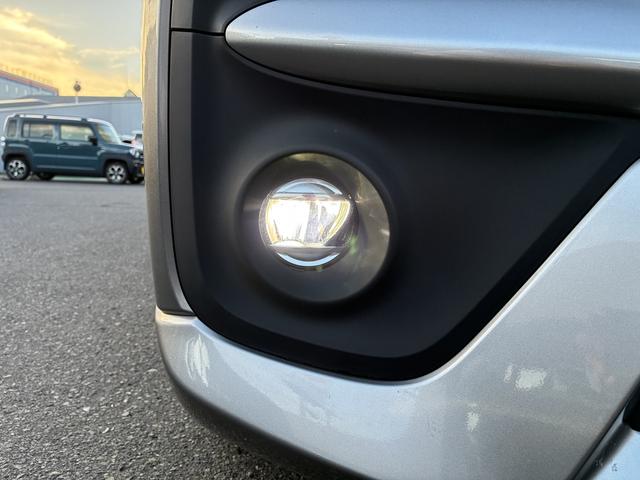 ソリオバンディット ハイブリッドＭＶ　デュアルカメラブレーキサポート　マイルドハイブリッド　両側電動スライドドア　ナビ　全方位カメラ　ＣＶＴ　オートエアコン　リモコンキー　キーレススタート　オートライト　オーディオスイッチ　ＡＣＣ　ＬＥＤ（60枚目）