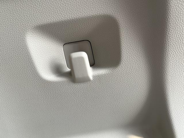 ワゴンＲ ハイブリッドＦＸ　デュアルセンサーブレーキサポート　マイルドハイブリッド　ナビ　バックカメラ　ＣＶＴ　オートエアコン　リモコンキー　キーレススタート　電動格納式ドアミラー　オートライト　シートヒーター　ＥＳＰ　ドラレコ（18枚目）