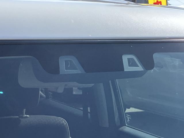 クロスビー ハイブリッドMZ 衝突被害軽減ブレーキ マイルドハイブリッド ターボ 6AT ナビ 全方位カメラ オートエアコン リモコンキー キーレススタート オートライト シートヒーター オーディオスイッチ ACC LED アルミ(2枚目)