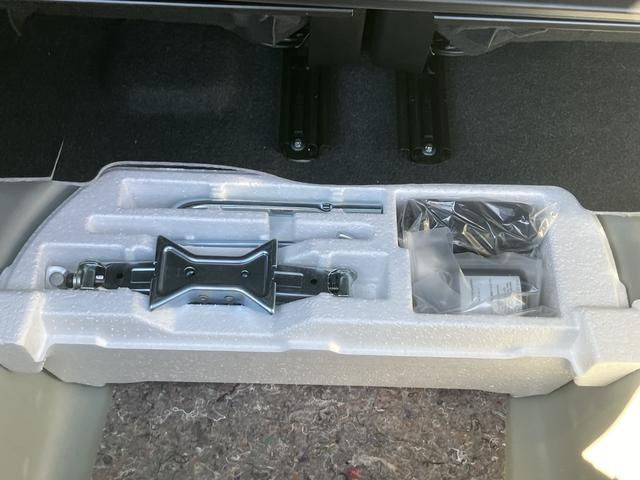 クロスビー ハイブリッドMZ 衝突被害軽減ブレーキ マイルドハイブリッド ターボ 6AT ナビ 全方位カメラ オートエアコン リモコンキー キーレススタート オートライト シートヒーター オーディオスイッチ ACC LED アルミ(18枚目)