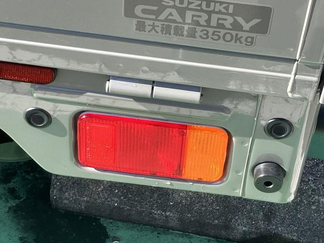 キャリイトラック KCエアコン・パワステ デュアルカメラブレーキサポート ドライブセレクト4WD アイドリングストップ 5MT AM/FMラジオ マニュアルエアコン パワステ パワーウィンドウ キーレス オートライト ヘッドライトレベライザー(3枚目)