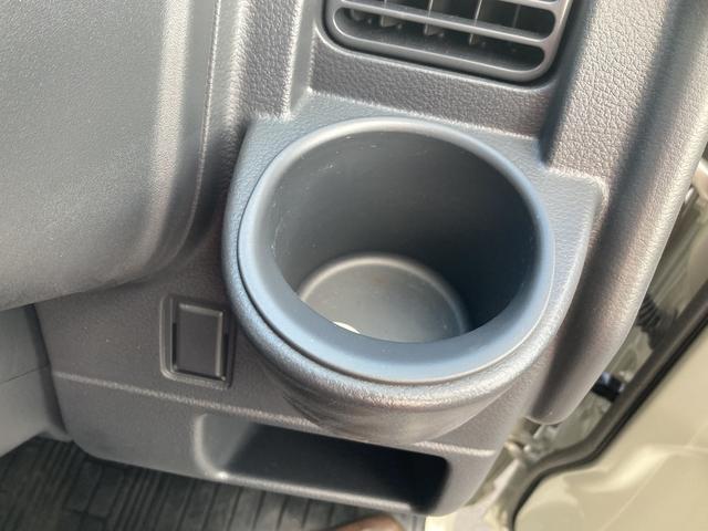 キャリイトラック KCエアコン・パワステ デュアルカメラブレーキサポート ドライブセレクト4WD アイドリングストップ 5MT AM/FMラジオ マニュアルエアコン パワステ パワーウィンドウ キーレス オートライト ヘッドライトレベライザー(23枚目)