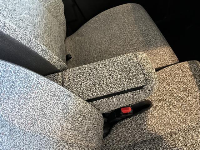 �O�ȃV�[�g�̊Ԃɂ̓A�[�����X�g�t���Ă܂��I���͎��[�Ƃ��Ă��g�����������܂��I