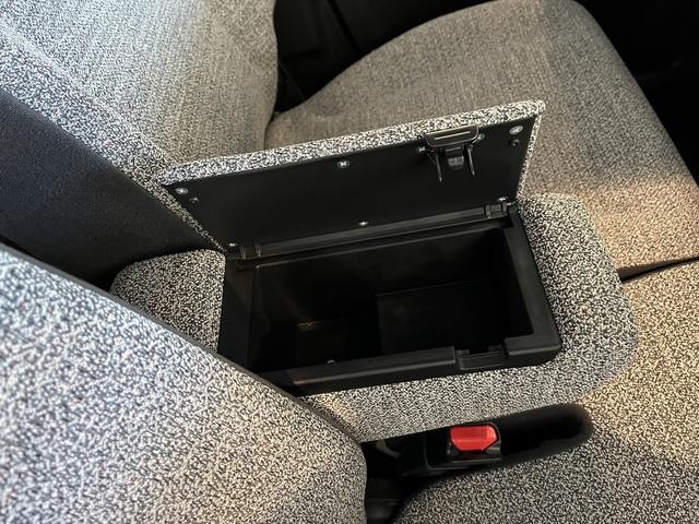 �A�[�����X�g�̎��[���J������Ԃł��B