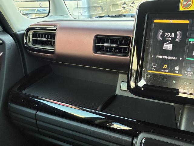 �F�X�ȏ����Ȃǂ�u����C���p�l�g���[�ł��B