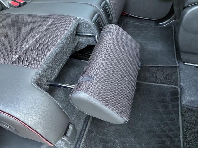 �}���`���[�X�t���b�v�̓I�b�g�}���ɂ����ʂ̉ו��̗����ɂȂ�X�g�b�p�[�ɂ��Ȃ�܂��B