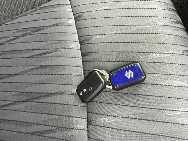 �����R���L�[�ł��I�\���L�[���P�{�t���Ă܂��I