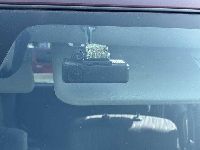 �h���C�u���R�[�_�[�t���Ă܂��B�@�������̎��Ɉ��S�ł��B