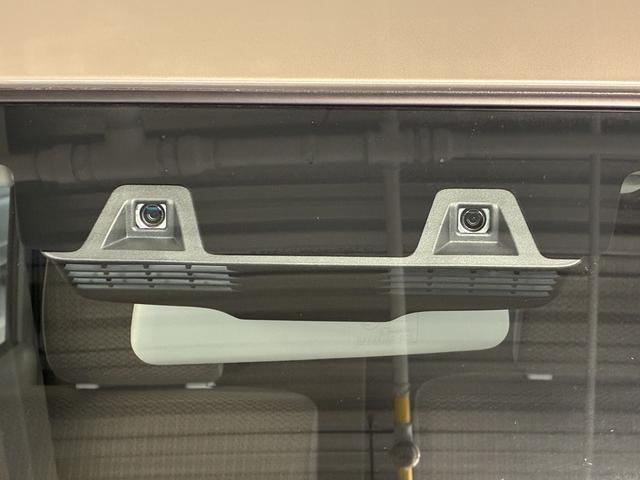 エブリイ Jリミテッド 衝突被害軽減ブレーキ 4WD アイドリングストップ ターボ CVT ディスプレイオーディオ バックカメラ オートエアコン リモコンキー キーレススタート オートライト LED ホイールキャップ(2枚目)