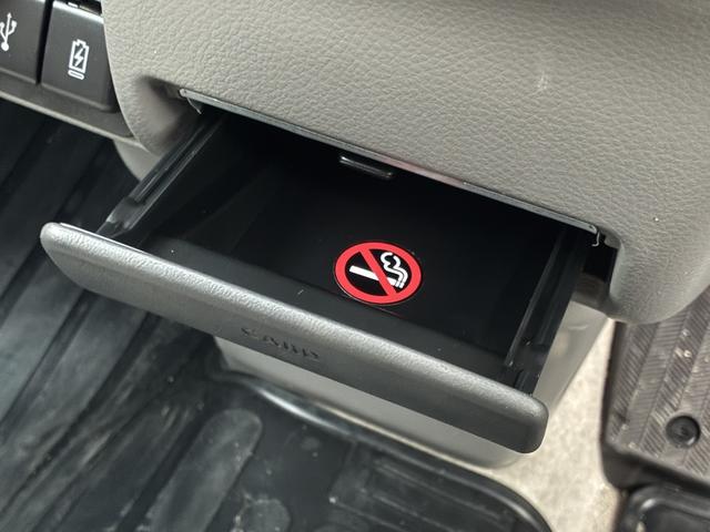 エブリイ Jリミテッド 衝突被害軽減ブレーキ 4WD アイドリングストップ ターボ CVT ディスプレイオーディオ バックカメラ オートエアコン リモコンキー キーレススタート オートライト LED ホイールキャップ(32枚目)