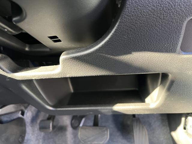 �����ɂ͎��[�X�y�[�X���������񂠂�܂��B