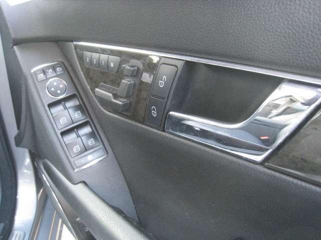 C250アバンギャルド ワンオーナー 本革シート HDDナビ(10枚目)