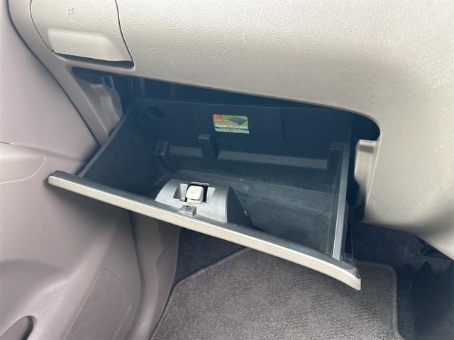 パレット Ｇリミテッド　両側スライドドア　スマートキー　電動格納ミラー　ベンチシート　ＡＴ　盗難防止システム　ＡＢＳ　ＣＤ　アルミホイール　衝突安全ボディ　エアコン　パワーステアリング　パワーウィンドウ（33枚目）