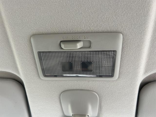 パレット Ｇリミテッド　両側スライドドア　スマートキー　電動格納ミラー　ベンチシート　ＡＴ　盗難防止システム　ＡＢＳ　ＣＤ　アルミホイール　衝突安全ボディ　エアコン　パワーステアリング　パワーウィンドウ（35枚目）