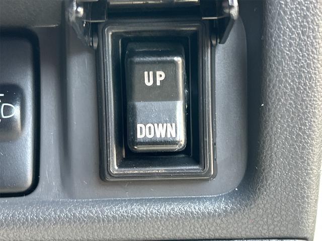 ハイゼットトラック 4WD 軽トラック MT エアコン(8枚目)