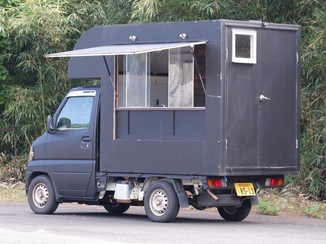 ミニキャブトラック 　車検令和９年８月　キッチンカー　移動販売車　フードトラック　販売窓　照明　換気扇　コンセント　オートマ　エアコン（2枚目）