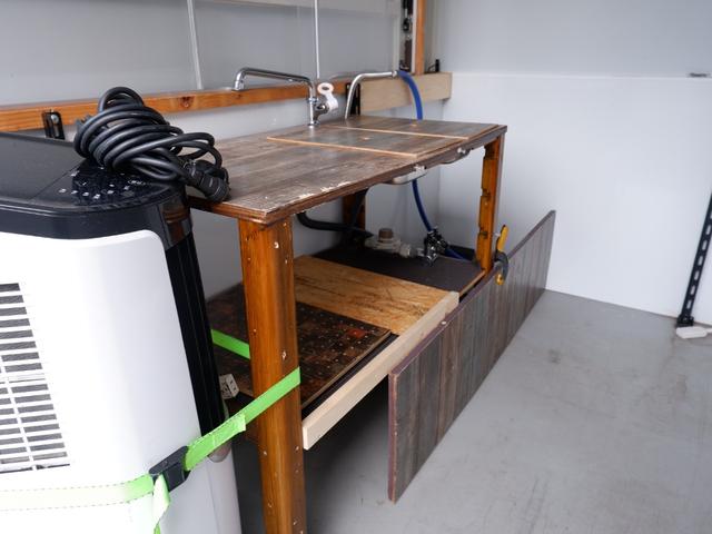 ミニキャブトラック 　車検令和９年８月　キッチンカー　移動販売車　フードトラック　販売窓　照明　換気扇　コンセント　オートマ　エアコン（40枚目）