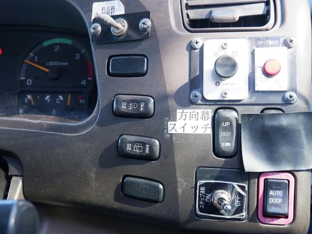 ローザ 29人乗り マイクロバス 4M51エンジン 観音扉 マニュアル 路線バス(15枚目)