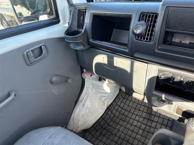 クリッパートラック ＤＸ　パワステ　エアコン　タイベル交換済み（12枚目）