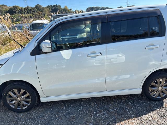 ワゴンRスティングレー X ナビTV タイヤ4本新品 スマートキー(4枚目)