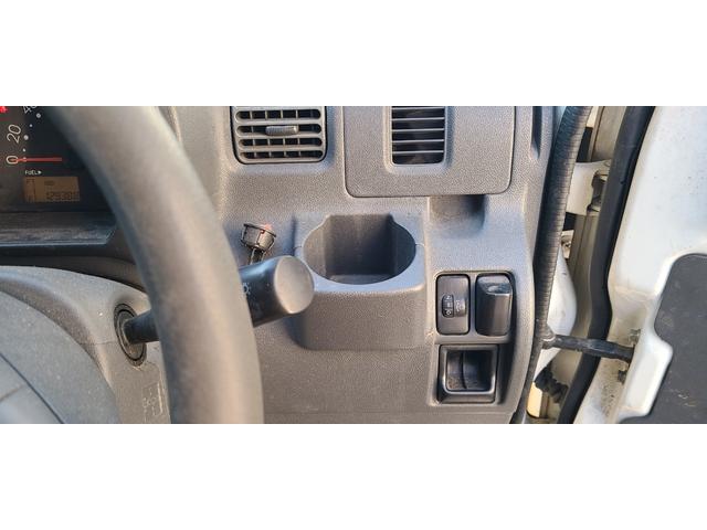 ハイゼットカーゴ ＤＸ　ＭＴ　両側スライドドア　エアコン　社外キーレス　運転席エアバッグ　助手席エアバッグ　ハイルーフ（23枚目）