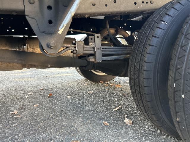 トヨエース 　フルジャストロー　トラック　ＭＴ　後輪ダブル　エアコン　パワーステアリング　パワーウィンドウ　運転席エアバッグ（18枚目）