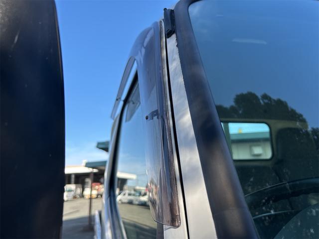 トヨエース 　フルジャストロー　トラック　ＭＴ　後輪ダブル　エアコン　パワーステアリング　パワーウィンドウ　運転席エアバッグ（23枚目）