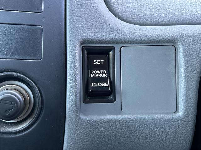 トヨエース 　フルジャストロー　トラック　ＭＴ　後輪ダブル　エアコン　パワーステアリング　パワーウィンドウ　運転席エアバッグ（36枚目）