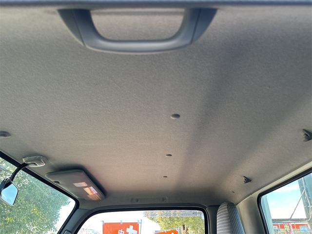 トヨエース 　フルジャストロー　トラック　ＭＴ　後輪ダブル　エアコン　パワーステアリング　パワーウィンドウ　運転席エアバッグ（50枚目）