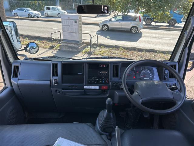 エルフトラック Ｗキャブ　パワーゲート付き　ＭＴ　後輪ダブル　ＥＴＣ　エアコン　パワーウィンドウ　運転席エアバッグ（2枚目）