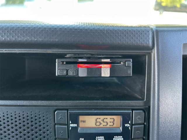 エルフトラック Ｗキャブ　パワーゲート付き　ＭＴ　後輪ダブル　ＥＴＣ　エアコン　パワーウィンドウ　運転席エアバッグ（5枚目）